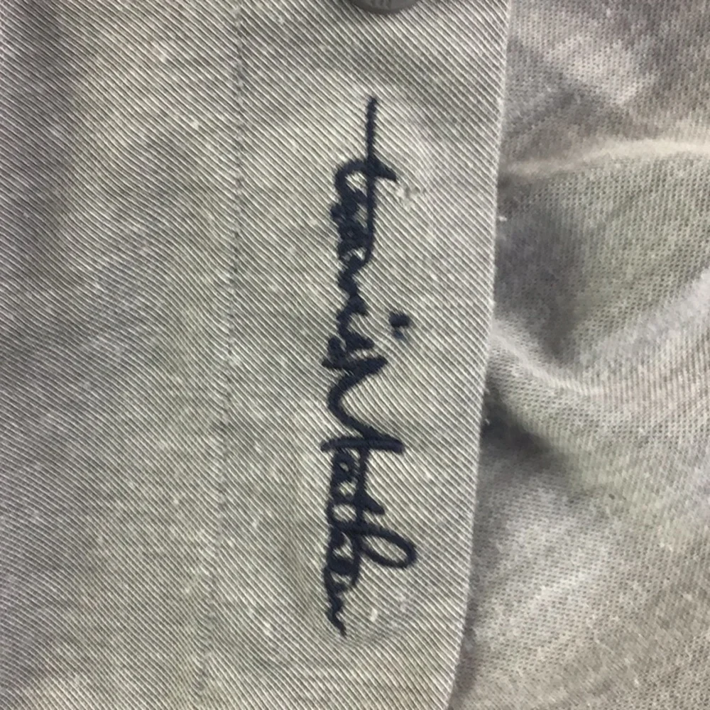 Travis Mathew Men’s Medium Shirt Casual Short Sleeve Button Front Pima Cotton